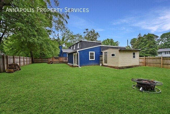 Building Photo - 813 Oak Grove Cir