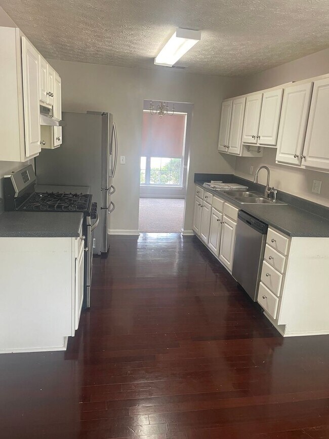 Foto del edificio - Beautiful Single Family Home in Austell  1...