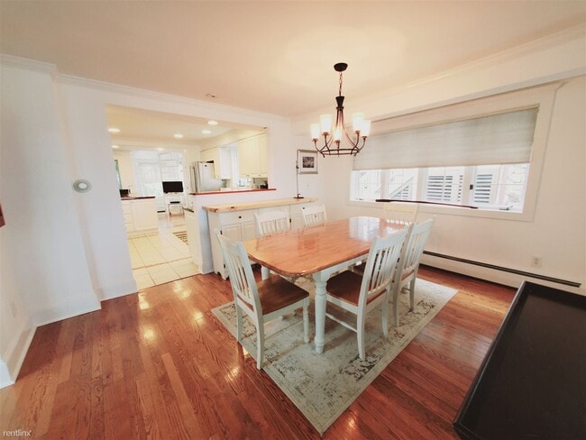 Building Photo - 4 br, 3.5 bath House - 20 Harbor View Ave