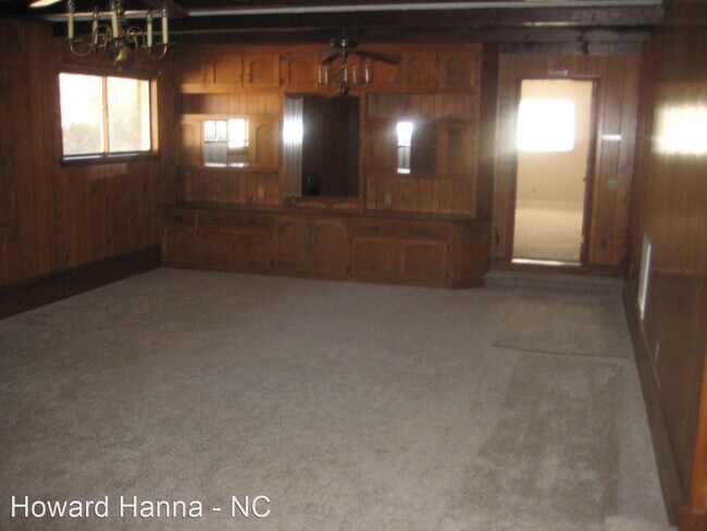 Building Photo - 4 br, 4 bath House - 1265 US Highway 17 South