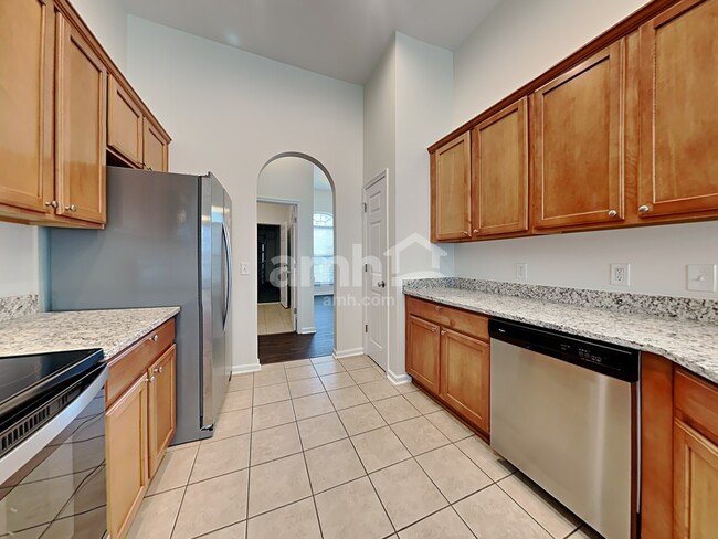 Building Photo - 632 Stonebridge Cir
