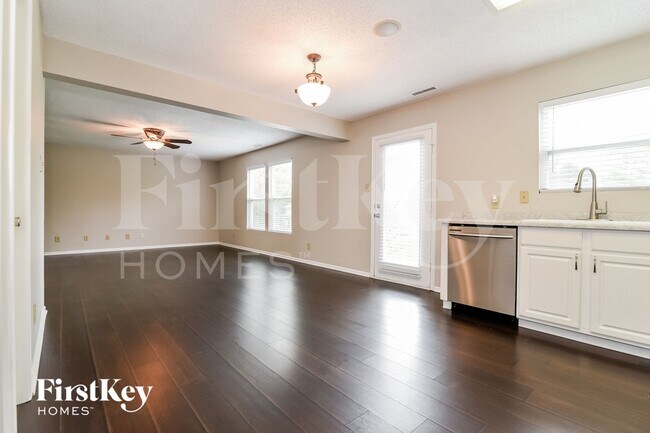 Foto del edificio - 961 Springside Ct