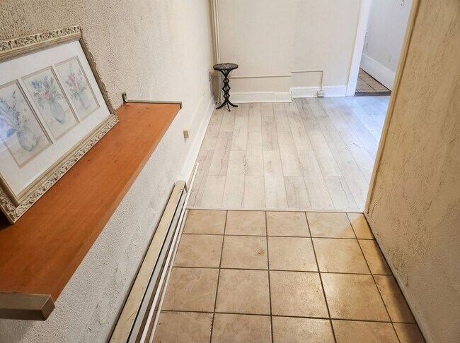 Foto del edificio - 304 E King St