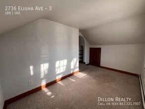 Building Photo - 2736 Elisha Ave