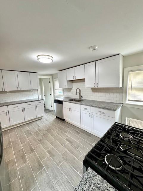 Building Photo - 71 E George St