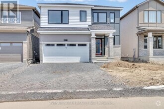 Building Photo - 852 Pearly Everlasting Cres