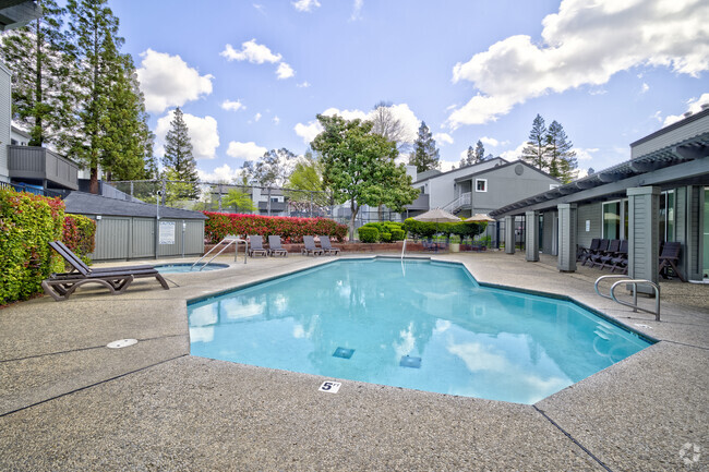 Building Photo - The Brookside Apartments