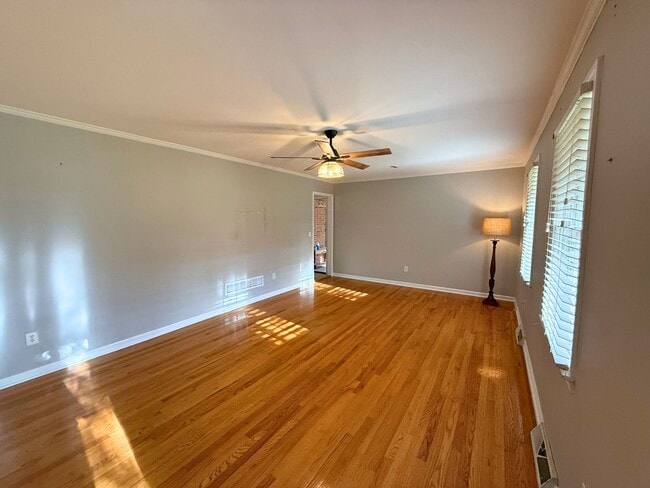 Photo - 9 Hardwick Dr House