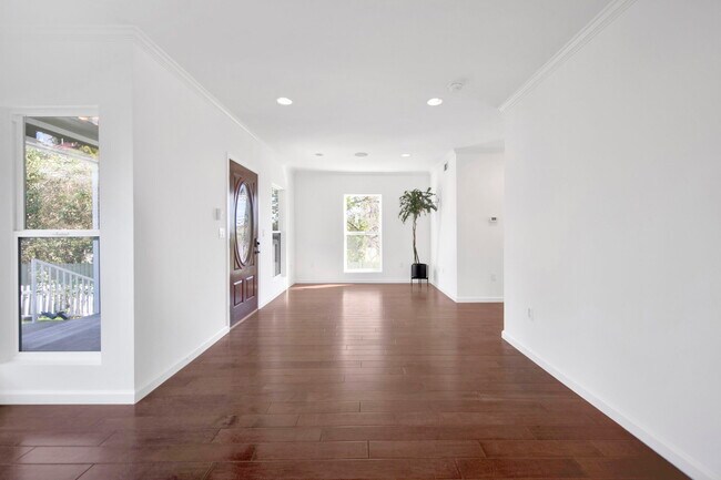 Foto del edificio - 2124 Reservoir St