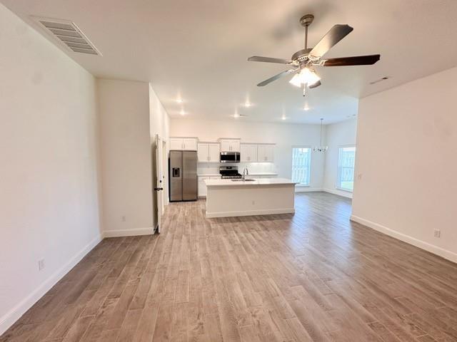 Foto del edificio - 2411 Graham Ln