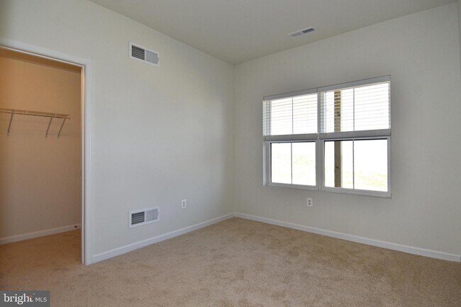 Building Photo - 1630 Corn Crib Pl