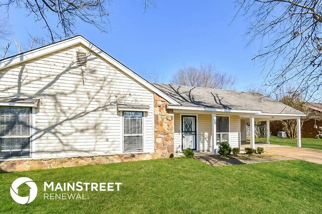 Foto del edificio - 6816 Birch Run Ln