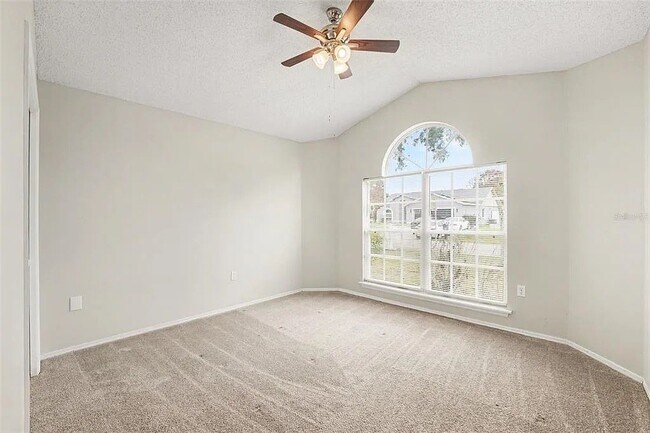 Foto del edificio - 204 Kingshill Ct SE