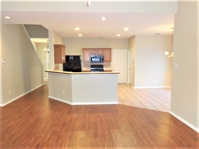 Foto del edificio - 1032 Valley Brook Ln