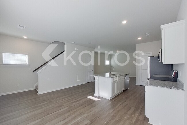 Foto del edificio - 2541 Banyon Cir