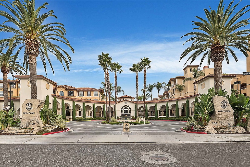 Primary Photo - Santa Palmia at Palm Valley