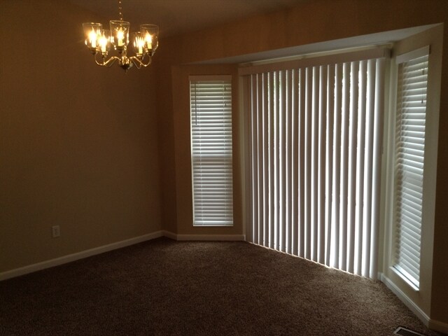 Foto del edificio - 858 Ridgepoint Dr