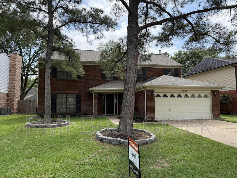Foto principal - 7818 Sunny Ridge Dr