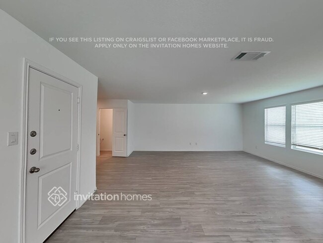 Building Photo - 144 Parish Ln