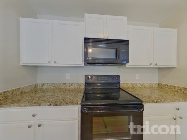 Building Photo - 4604 Montelena Dr