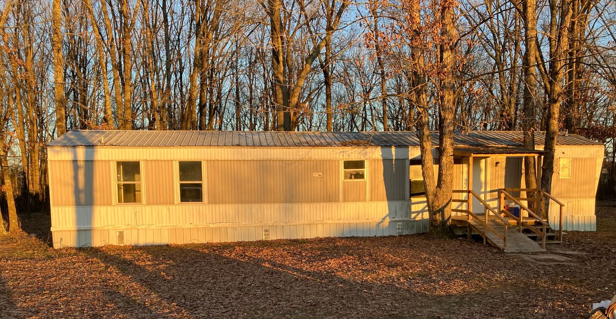 Primary Photo - 2 BR 2 Bath 1,040 sq ft singlewide mobile ...