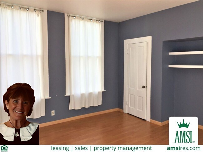 Available June lst! Spacious, Light and A... - Available June lst!  Spacious, Light and A... House