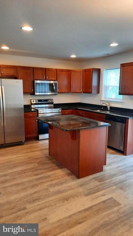 Foto principal - 807 Admiral's Quay Dr