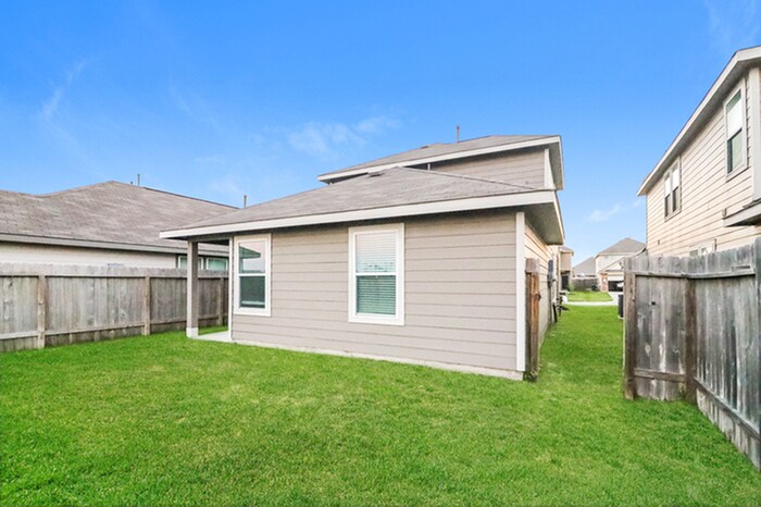 Building Photo - 3542 Bartolo Brush Ct