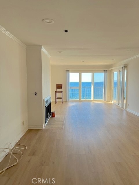 Building Photo - 535 Esplanade