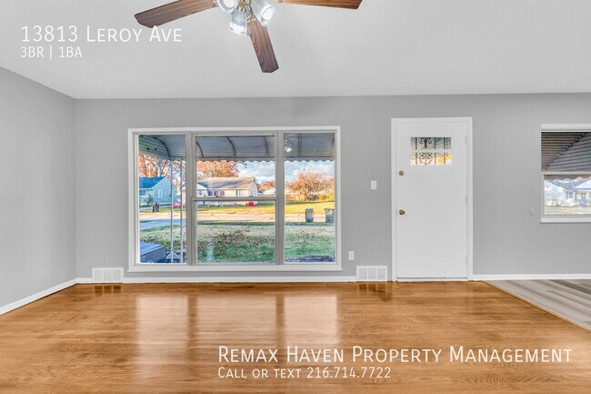 Foto del edificio - 13813 Leroy Ave