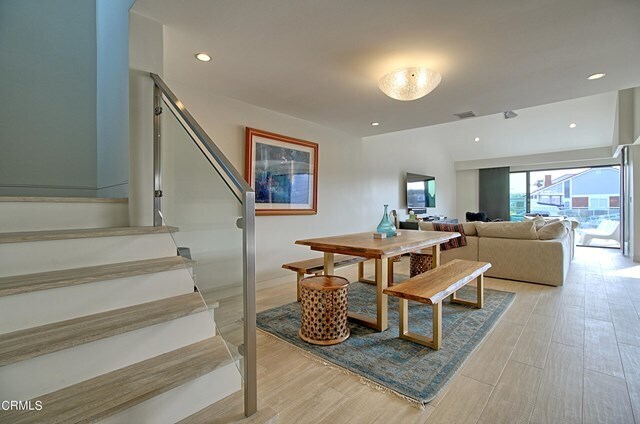 Building Photo - 4536 Costa De Oro