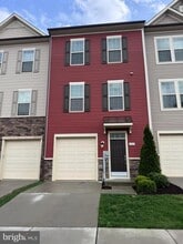 Building Photo - 212 Pomegranate Ln