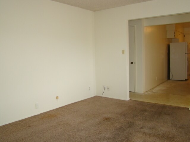Building Photo - 5852 El Zuparko Dr