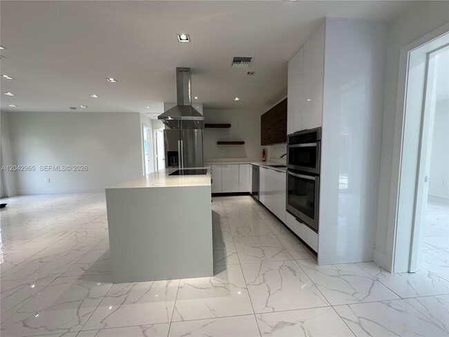 Photo - 10012 SW 162nd St, MIAMI, FL 33157 House