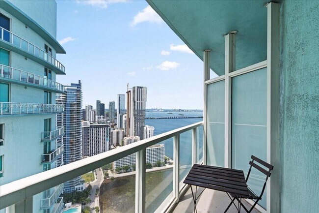 Foto del edificio - 1900 N Bayshore Dr