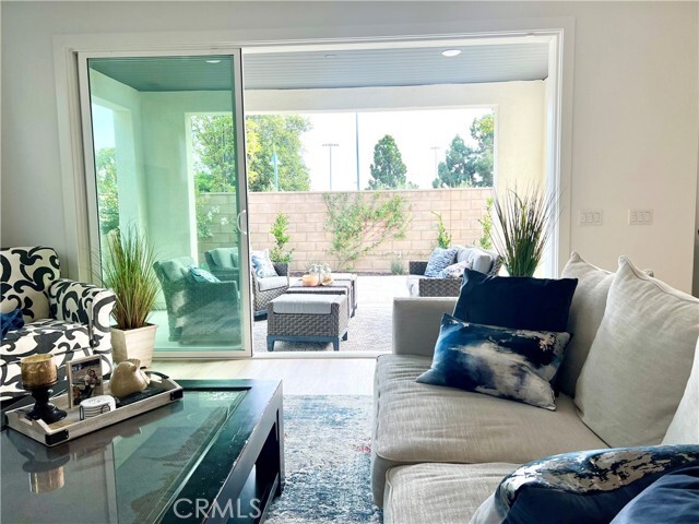 Foto del edificio - 26018 Meadow Dr