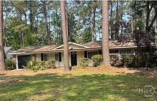 Primary Photo - 5 Chesterfield Ct