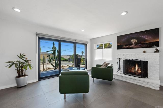 Foto del edificio - 2440 Dunstan St