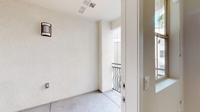Interior Photo - Los Alisos at Mission Viejo