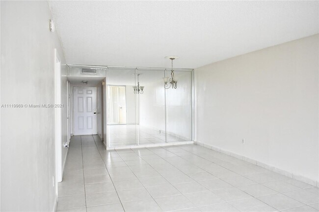 Building Photo - 7921 Byron Ave