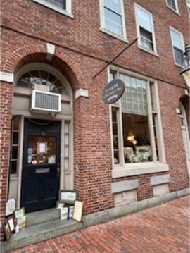 Primary Photo - 77 Charles St