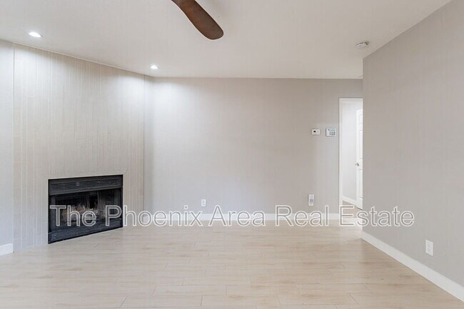 Foto del edificio - 93 N Cooper Rd