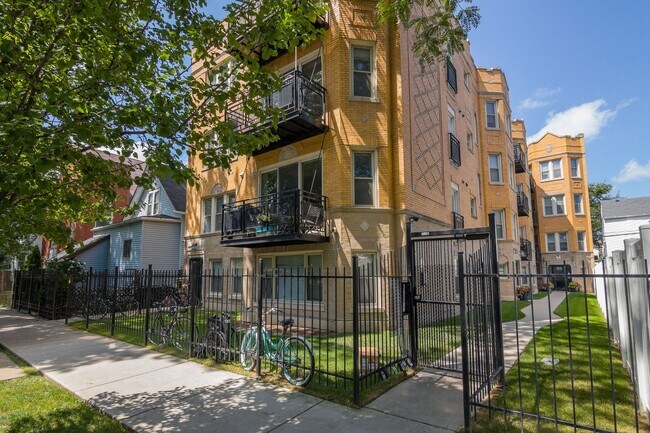 Foto del edificio - 3510 W Cortland St