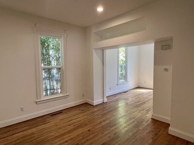 Dining Room - 4215 S Corbett Ave