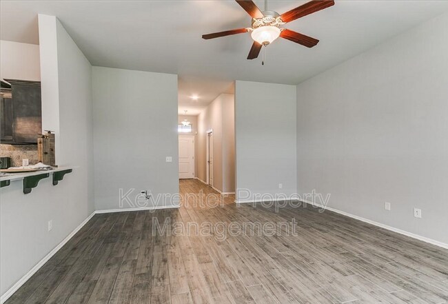 Foto del edificio - 15316 Hill Branch Rd