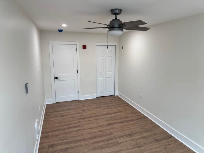 Foto del edificio - 1201 N 26th St