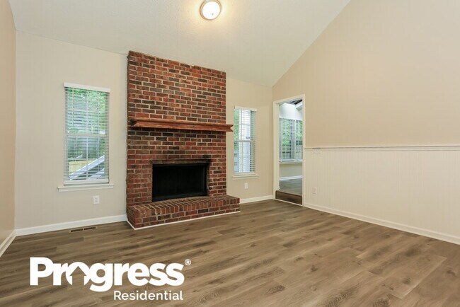Building Photo - 8613 Stone Creek Ct