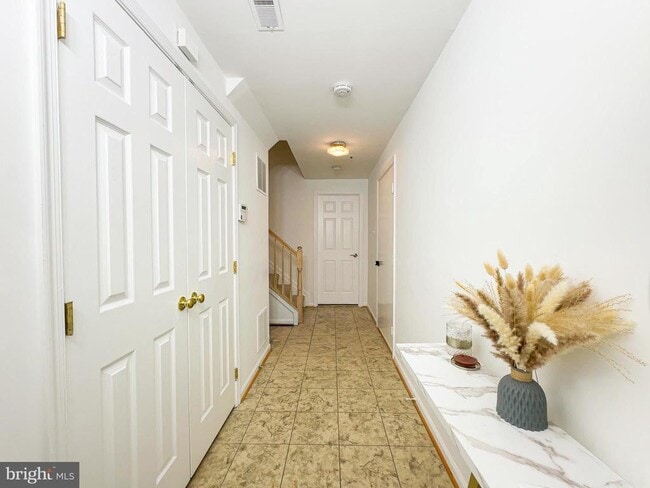 Building Photo - 7822 Quill Point Dr
