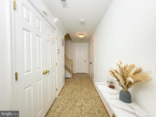Foto del edificio - 7822 Quill Point Dr