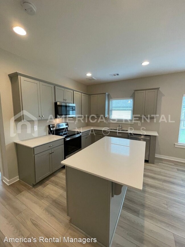 Building Photo - 4 br, 2 bath House - 9301 Havenridge Loop
